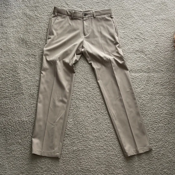 slim fit dress slacks Haggar main image 0